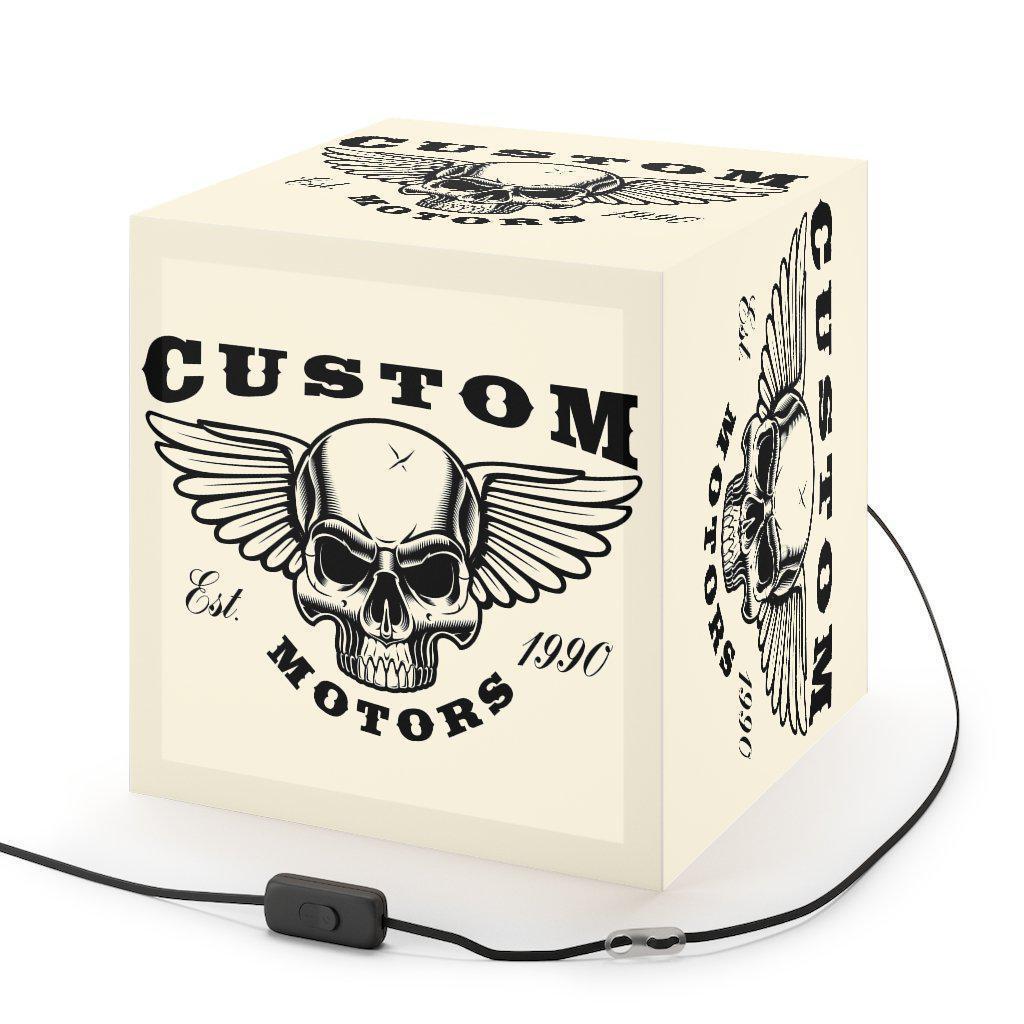 Biker-Skull-Lamp-relaxing