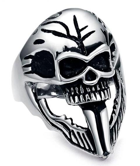 alien skull ring