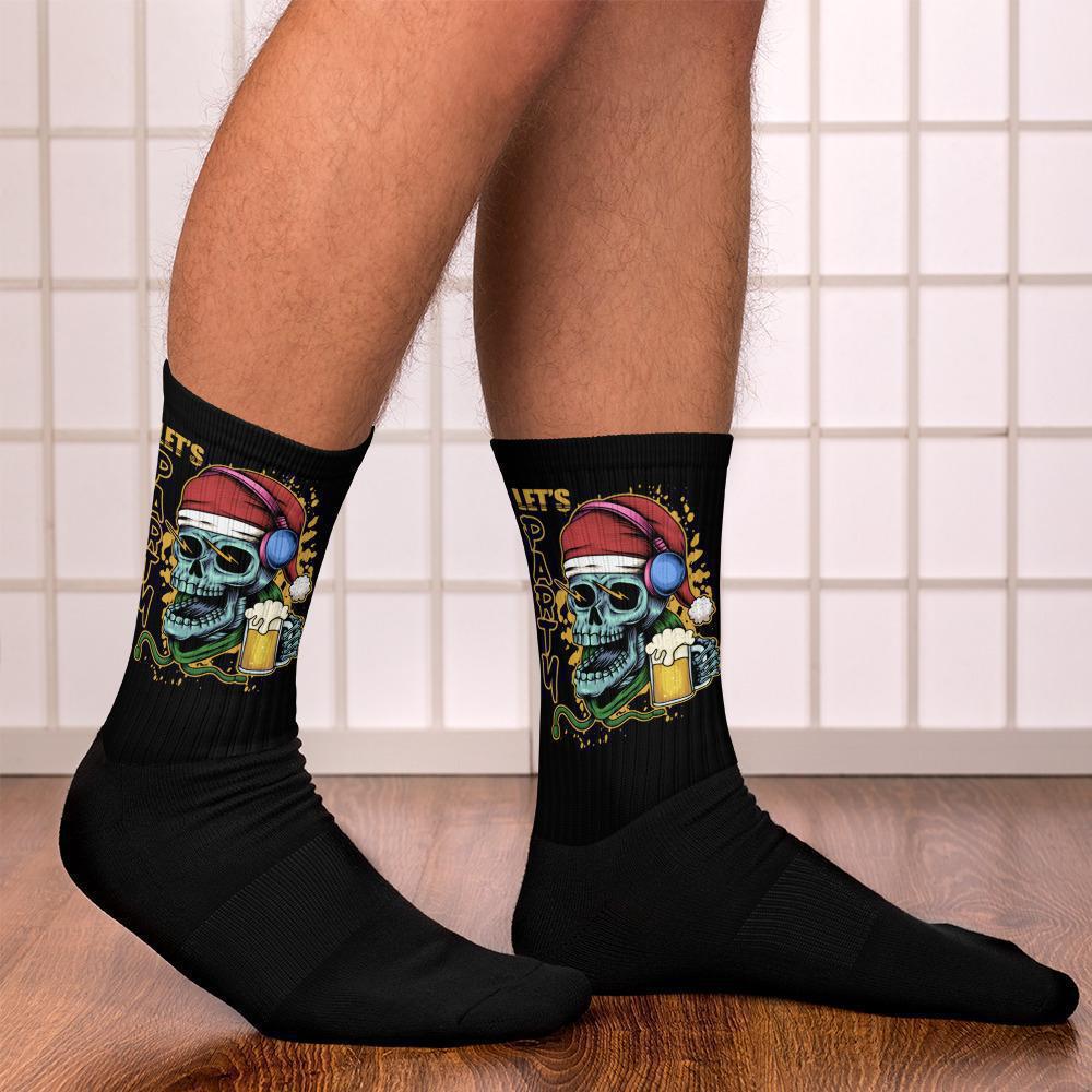 christmas-skull-socks-girl