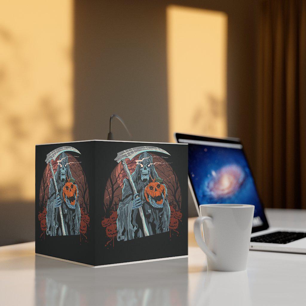 cool-skull-lamp