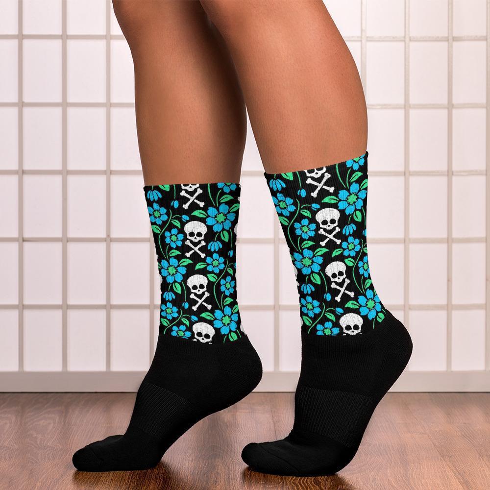 cute-skull-socks
