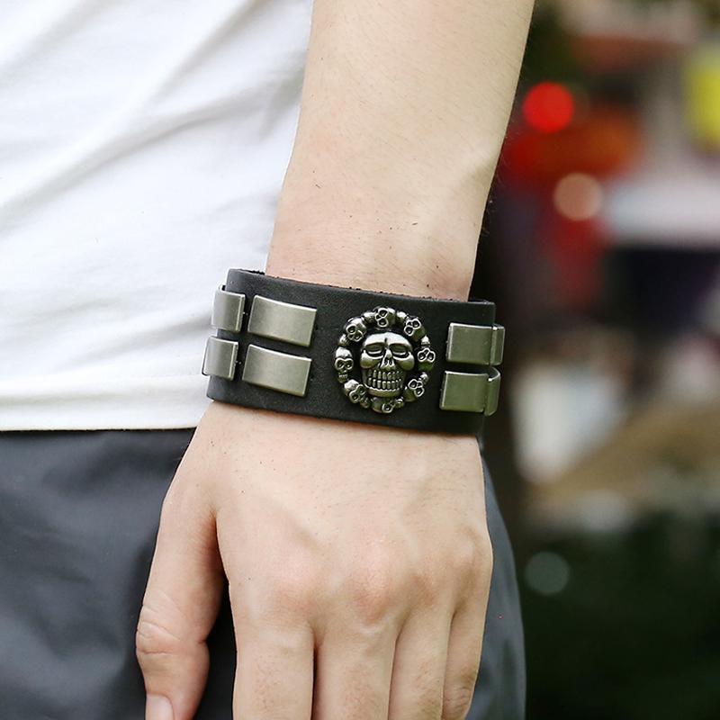 Gothic Skull Bracelet | Skull Action