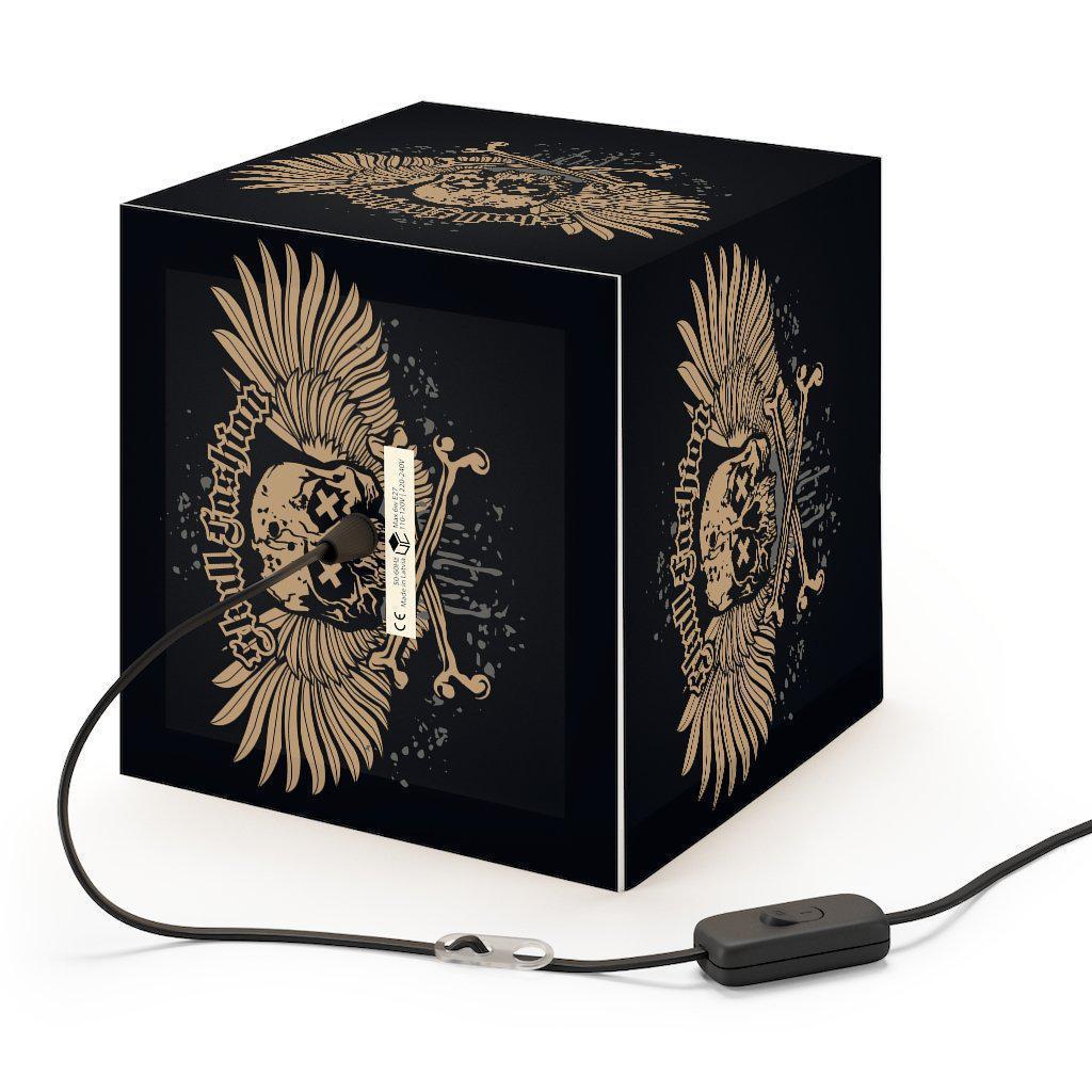 gothic-skull-lamp-home