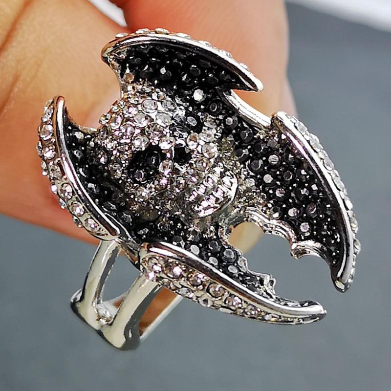 Gothic Skull Ring Black | Skull Action
