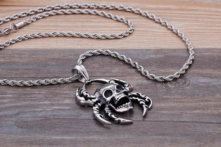 Gothic Spider Necklace | Skull Action