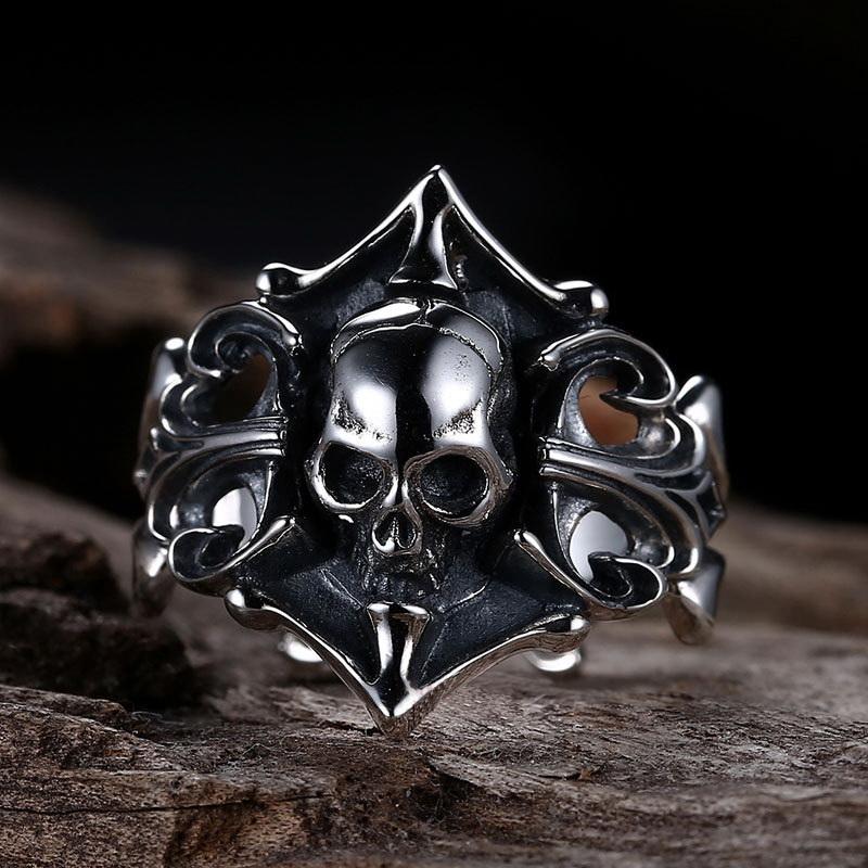 Gothic Sterling Silver Ring | Skull Action