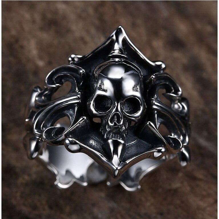 Gothic Sterling Silver Ring | Skull Action