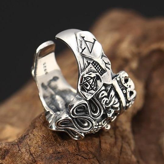 Manoware Ring | Skull Action