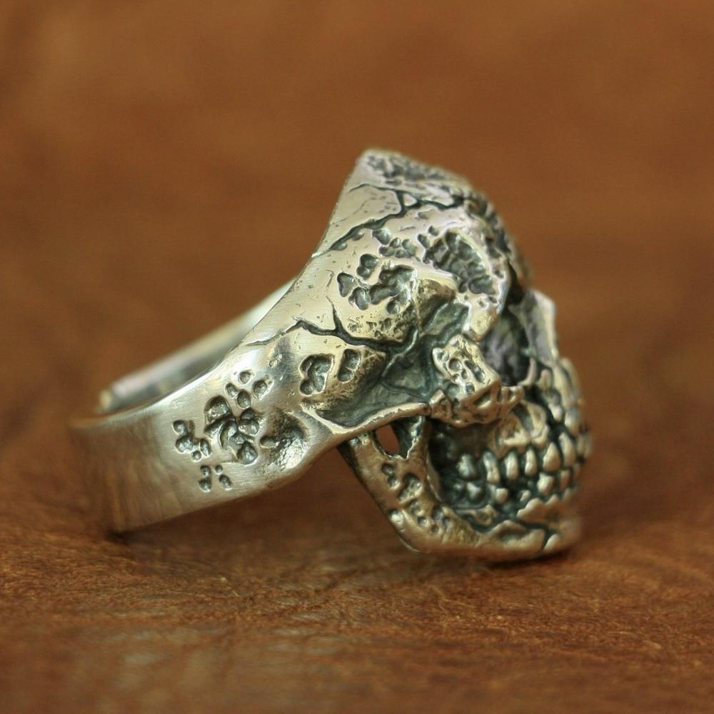 Old Skull Ring | Skull Action