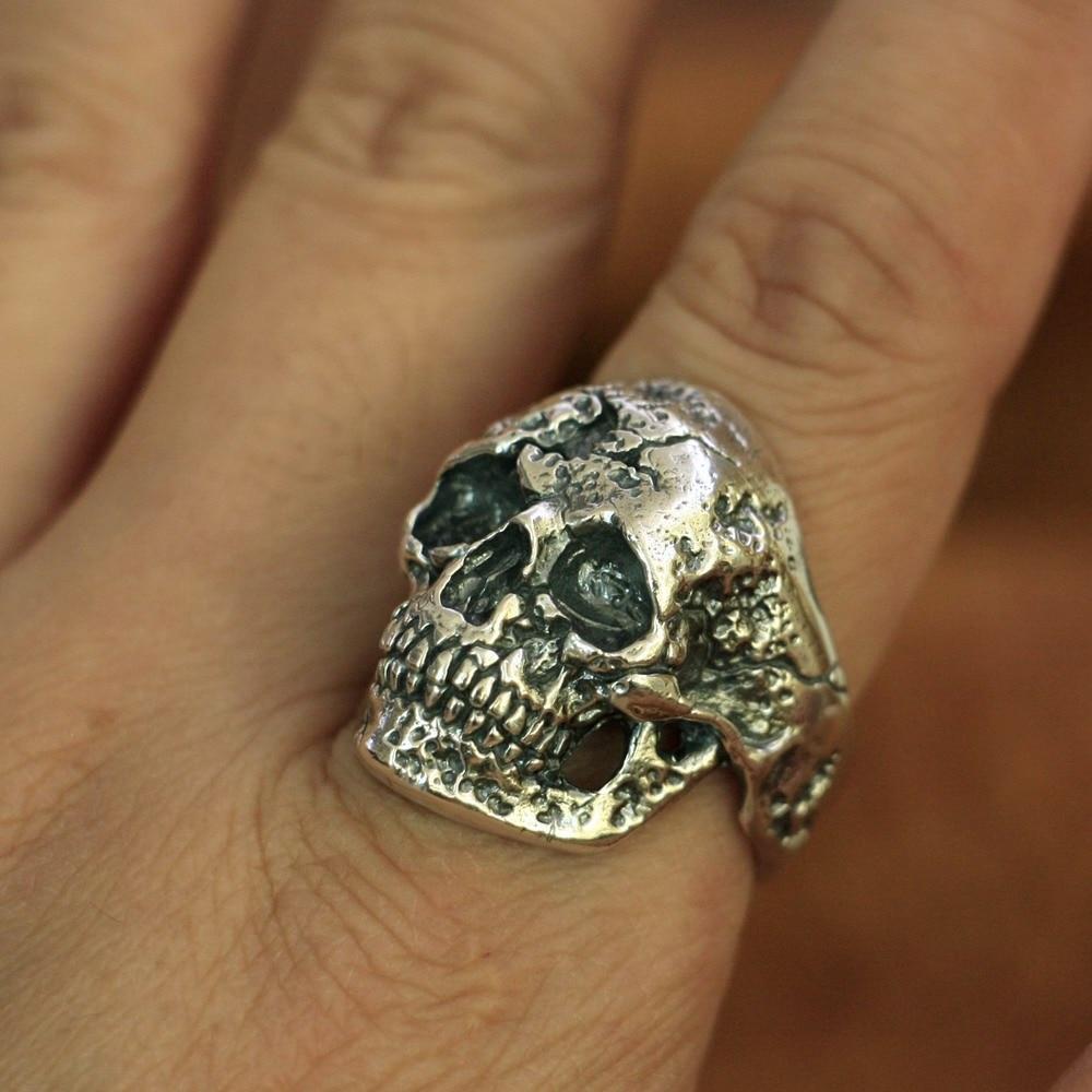 Old Skull Ring | Skull Action