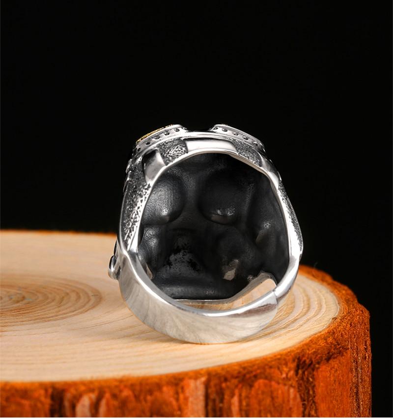 Pilot Skull Ring | Skull Action