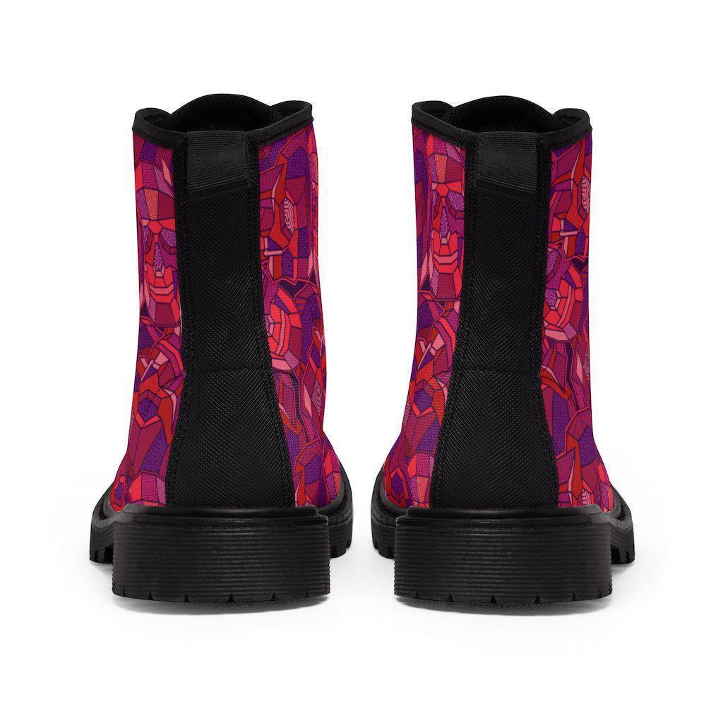 pink-skull-boots-girl