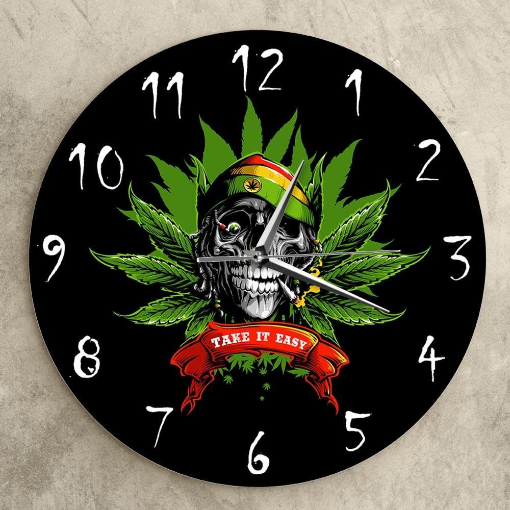 Rasta Clock | Skull Action