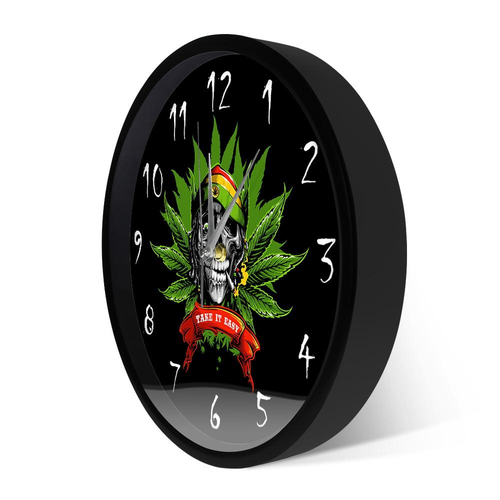 Rasta Clock | Skull Action