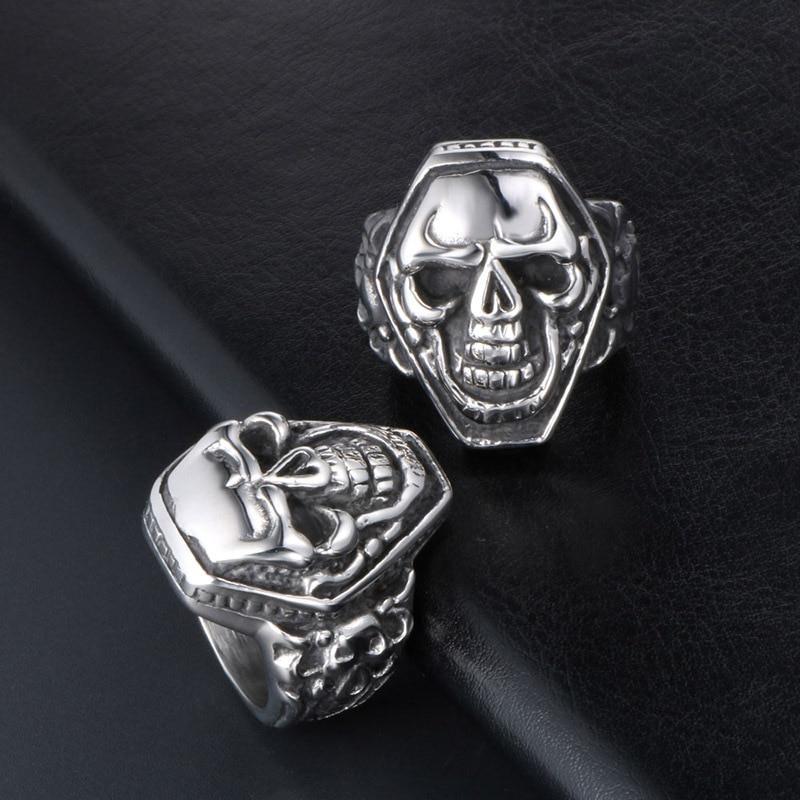Retro Punk Ring | Skull Action