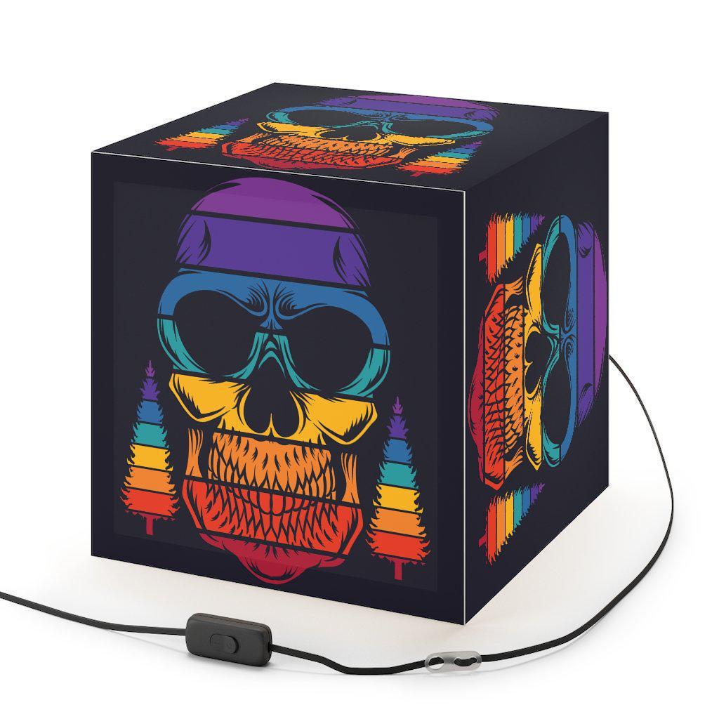 retro-skull-lamp-relaxing