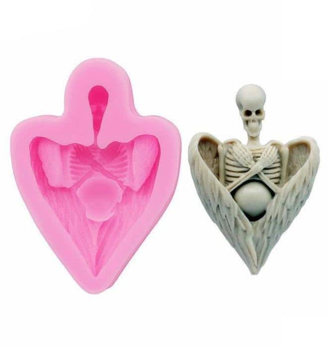 Silicone Skull Mold Baking