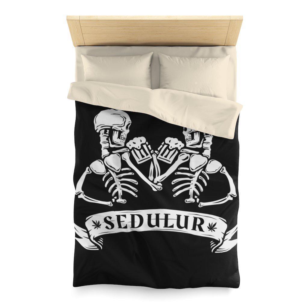 skull-and-bones-bedding-set