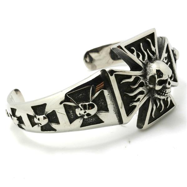 Skull And Cross Bracelet | Skull Action