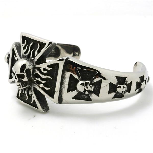 Skull And Cross Bracelet | Skull Action