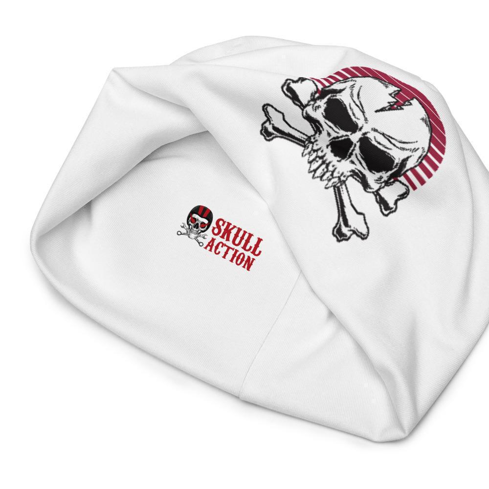 skull-and-crossbones-beanie-winter