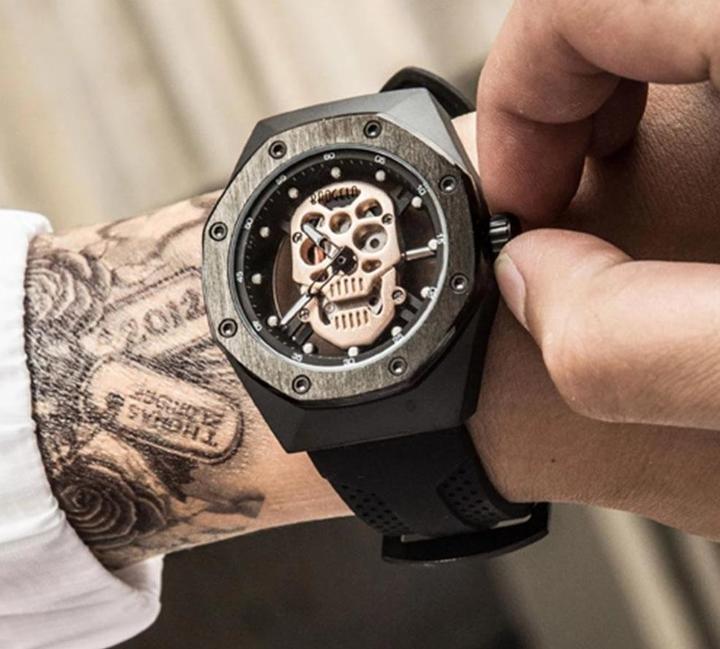 Skull And Crossbones Watch | Skull Action