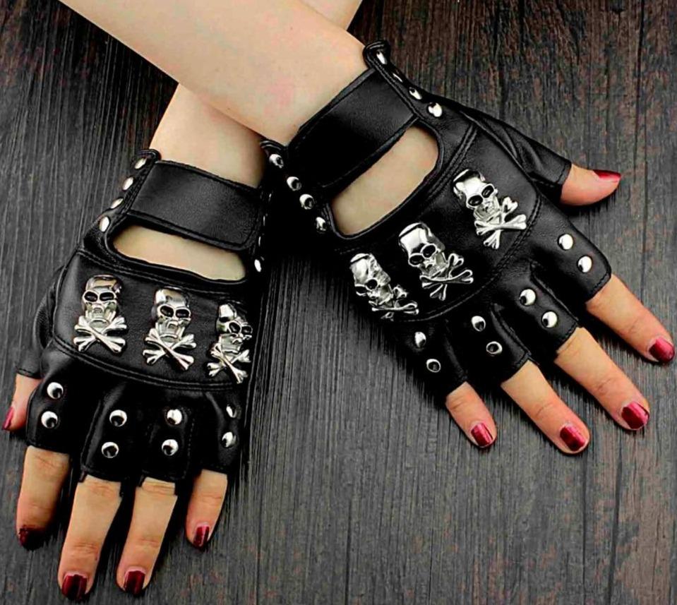 Skull Gloves Pirate | Skull Action