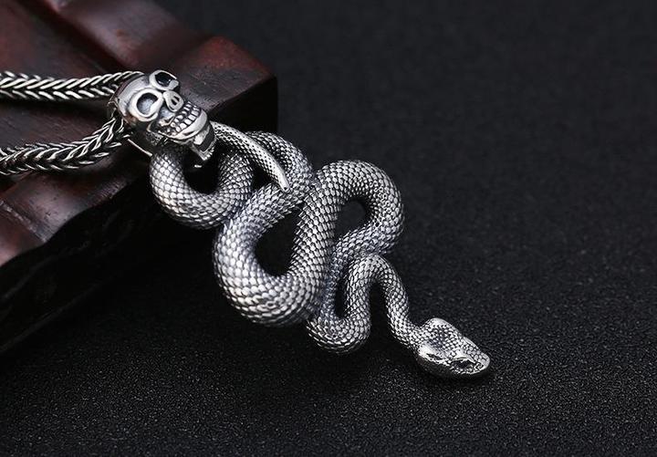 Skull Necklace Snake | Skull Action