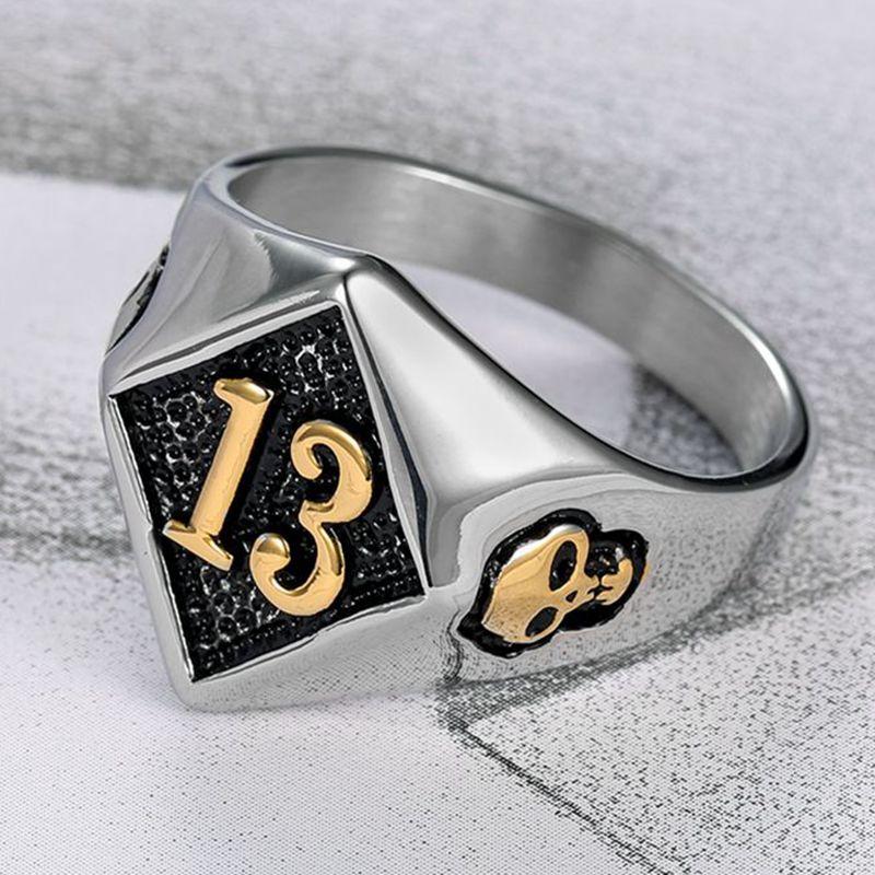Skull Ring 13 | Skull Action