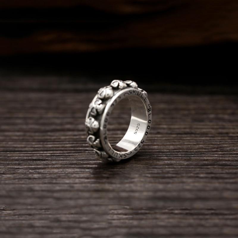 Skull Ring On Finger | Skull Action