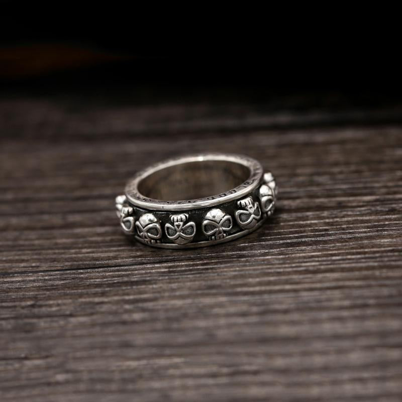 Skull Ring On Finger | Skull Action