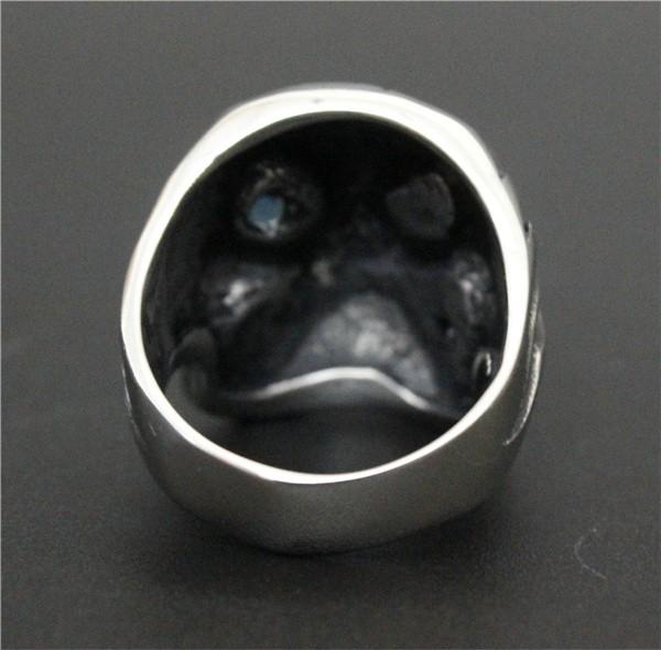 Skull Ring Ruby Eye | Skull Action