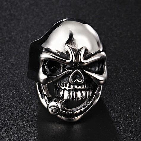 Skull With Cigar Ring | Skull Action