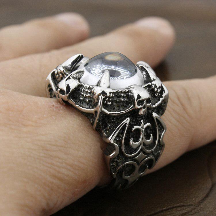 The Evil Eye Ring | Skull Action