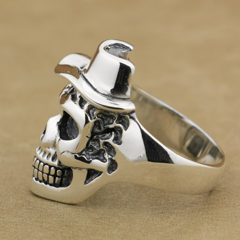 Top Hat Ring | Skull Action