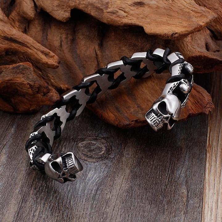 Twin Skull Bracelet | Skull Action