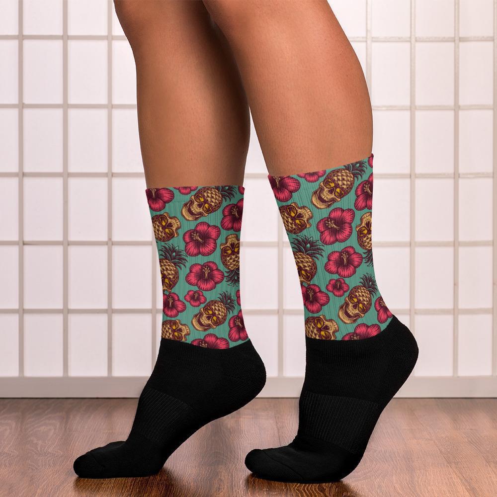 vans-pineapple-skull-socks