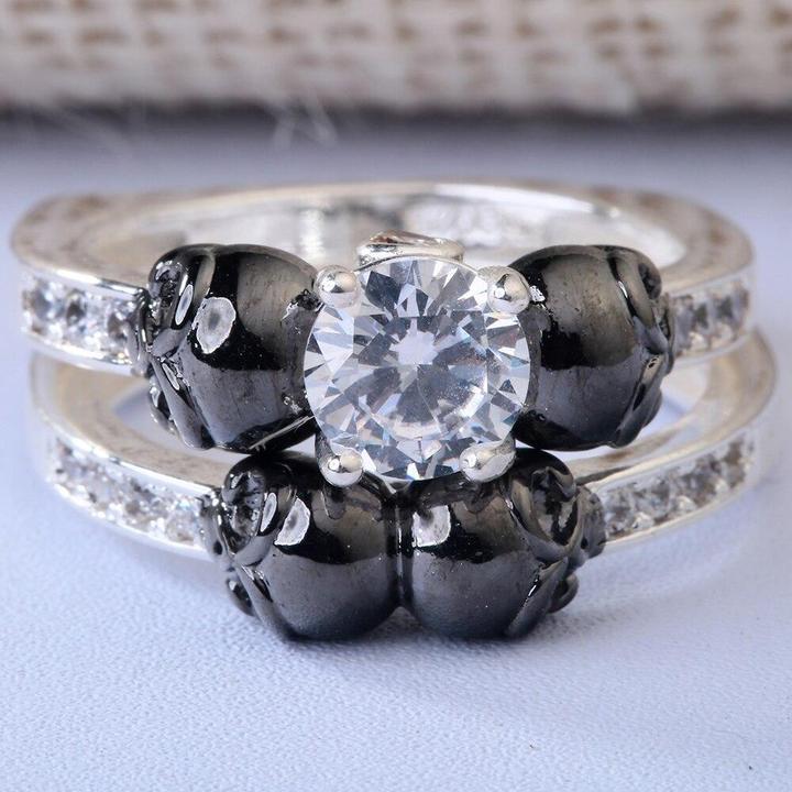 Womens Gothic Engagement Rings | Skull Ring
