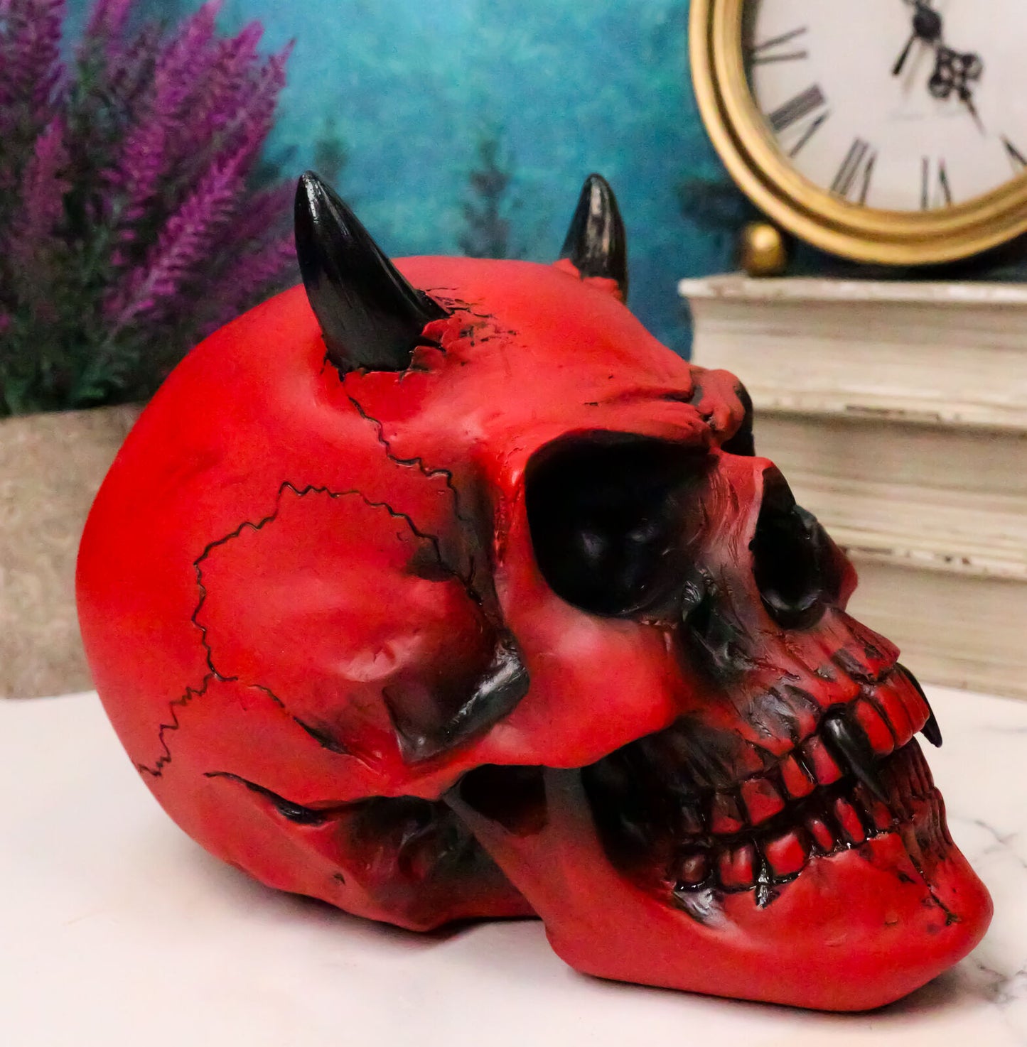 Inferno Horned Bloody Crimson Demon Hell Fire Vampire Pit Lord Skull Figurine