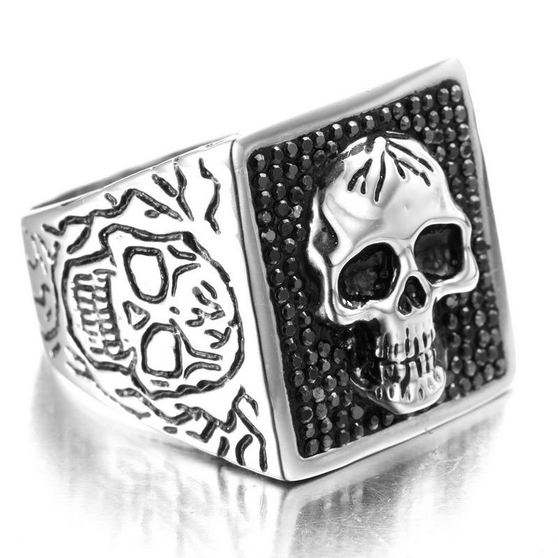 big heavy skull ring