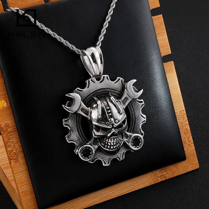 Biker Skull Necklace | Skull Action