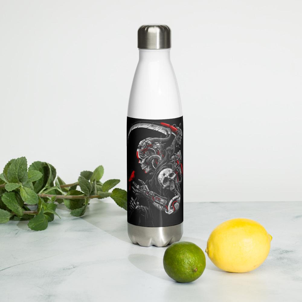black-water-bottle-with-skull-print
