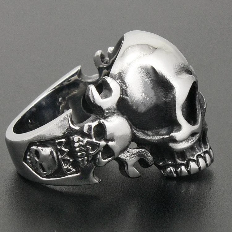 Cute Skull Ring | Skull Action