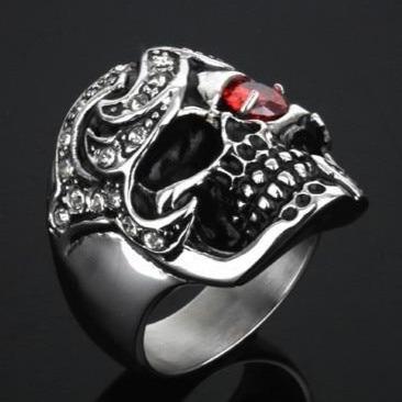 Diamond Eye Ring | Skull Action