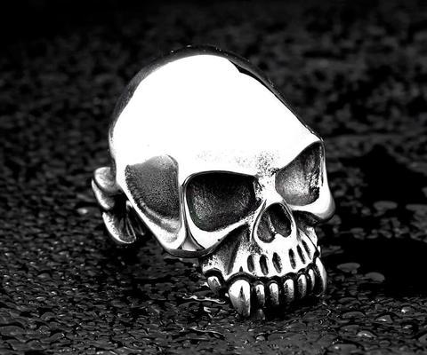 Gothic Biker Ring | Skull Action