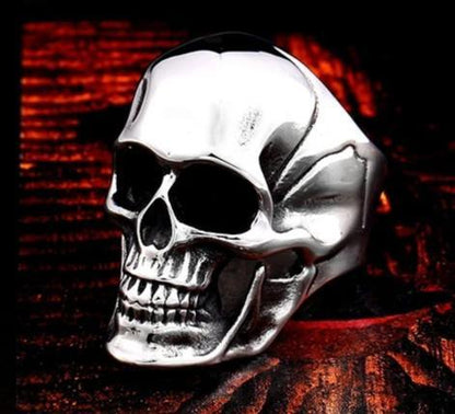 Gothic Skull Ring | Skull Action