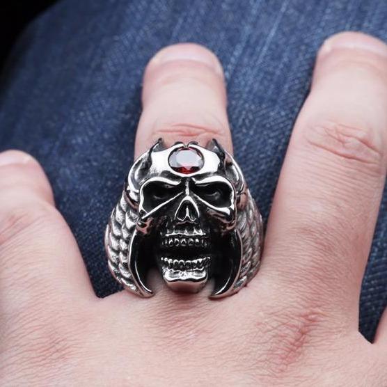 Huge Skull Ring | Skull Action