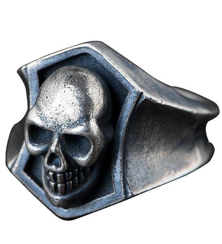 iced out skull ring