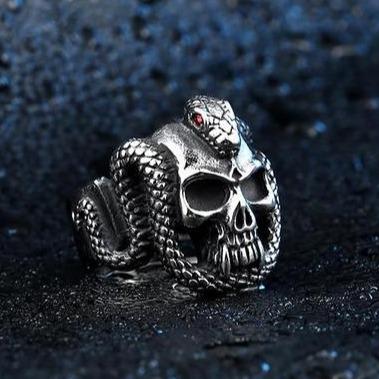 Long Snake Ring | Skull Action