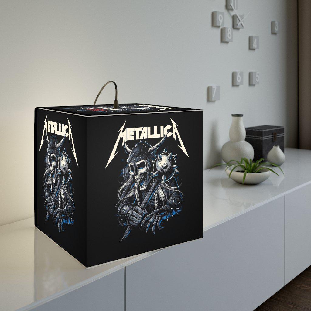 metallica-skull-lamp-room